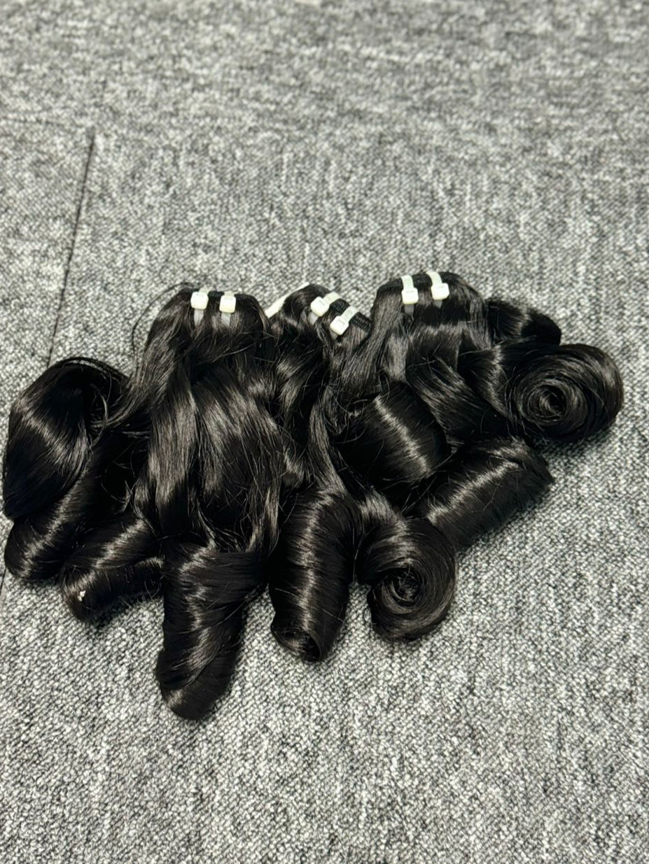 Luxe bouncy curls