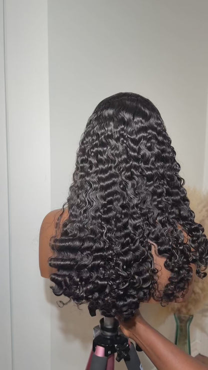 Luxe curls Frontal